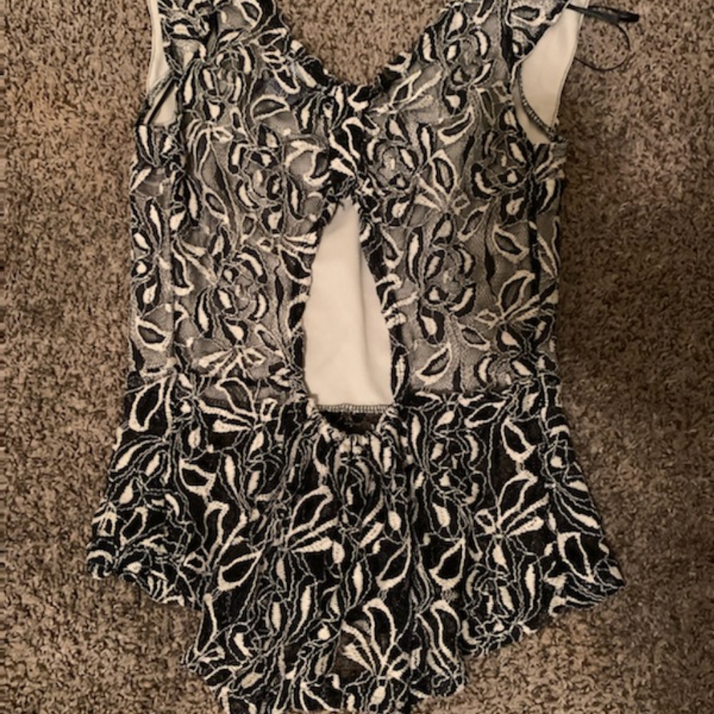 Cute top